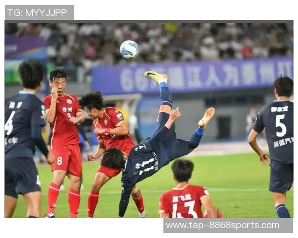 足球艺术之美展现球场上的激情与创造力的精彩瞬间